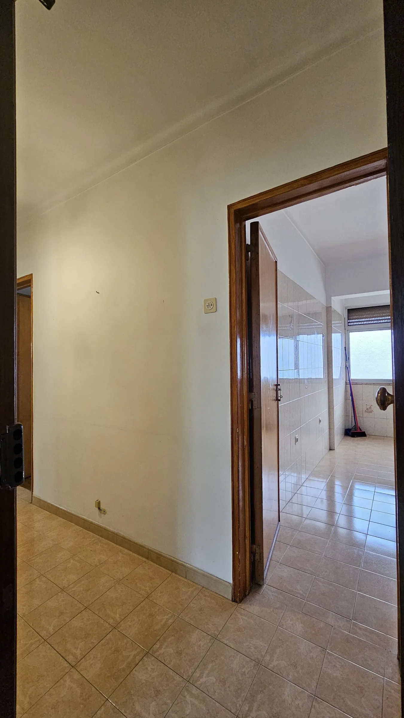 Entrada, antes da obra, Caparica