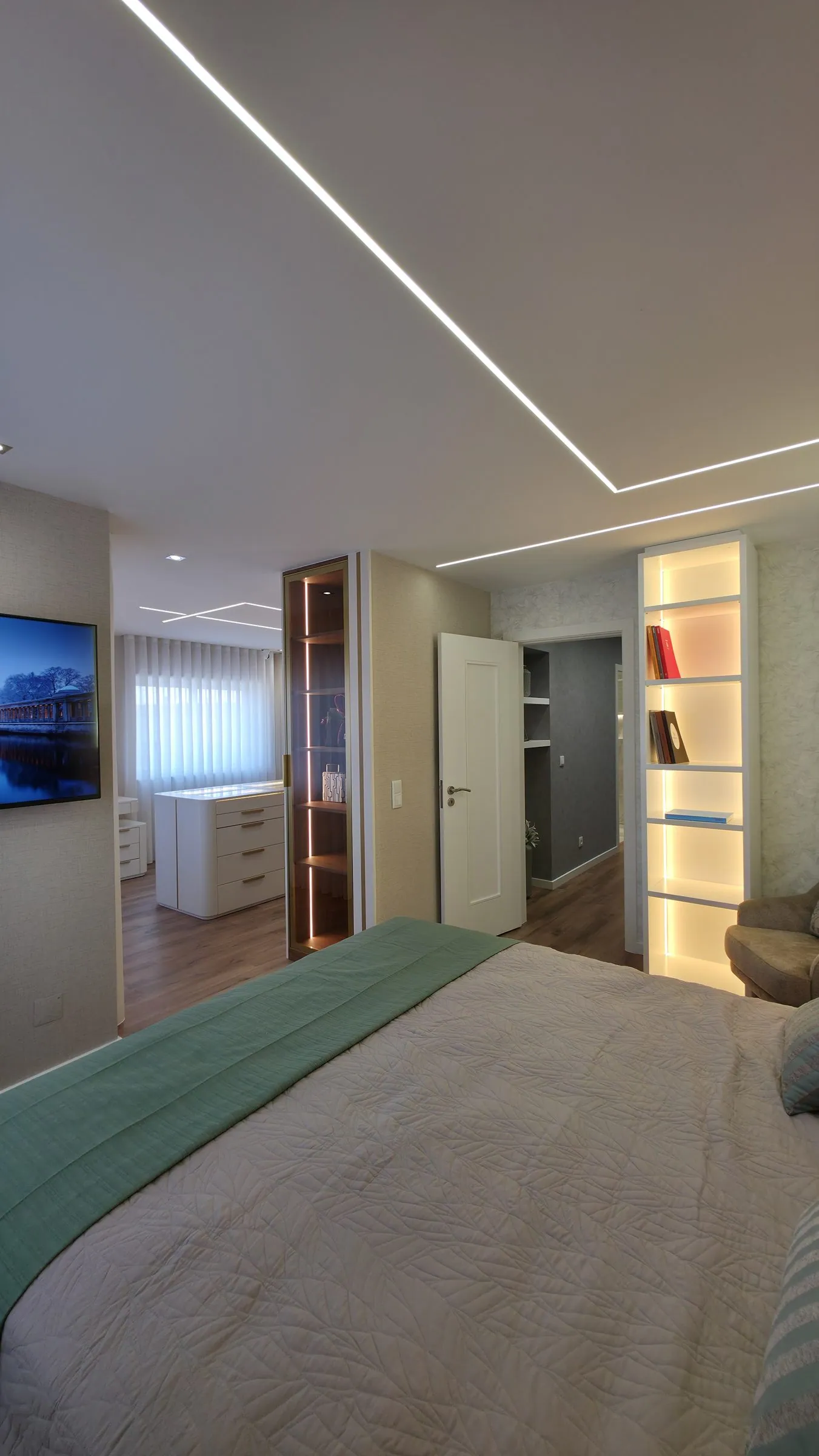 Quarto, depois da obra, S. Domingos de Rana