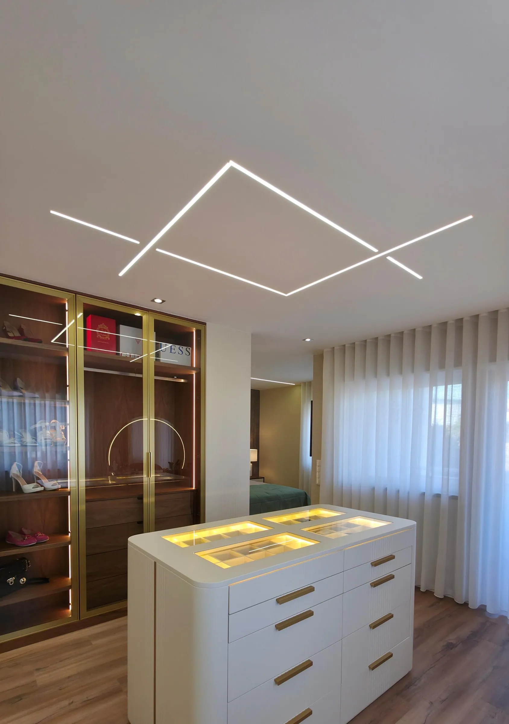 O mesmo quarto depois.